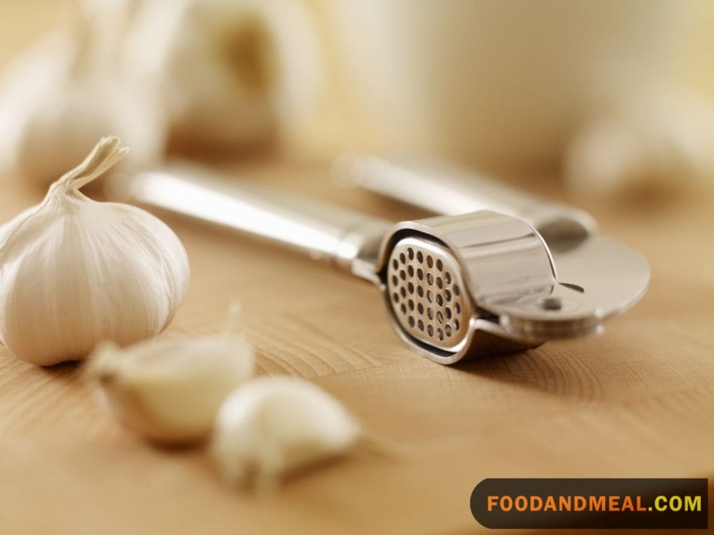 Understanding the Garlic Press