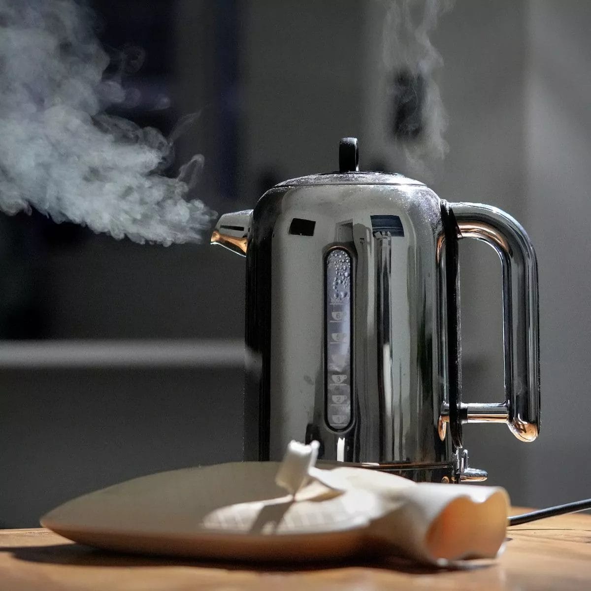 Is it cheaper to boil kettle for washing up?