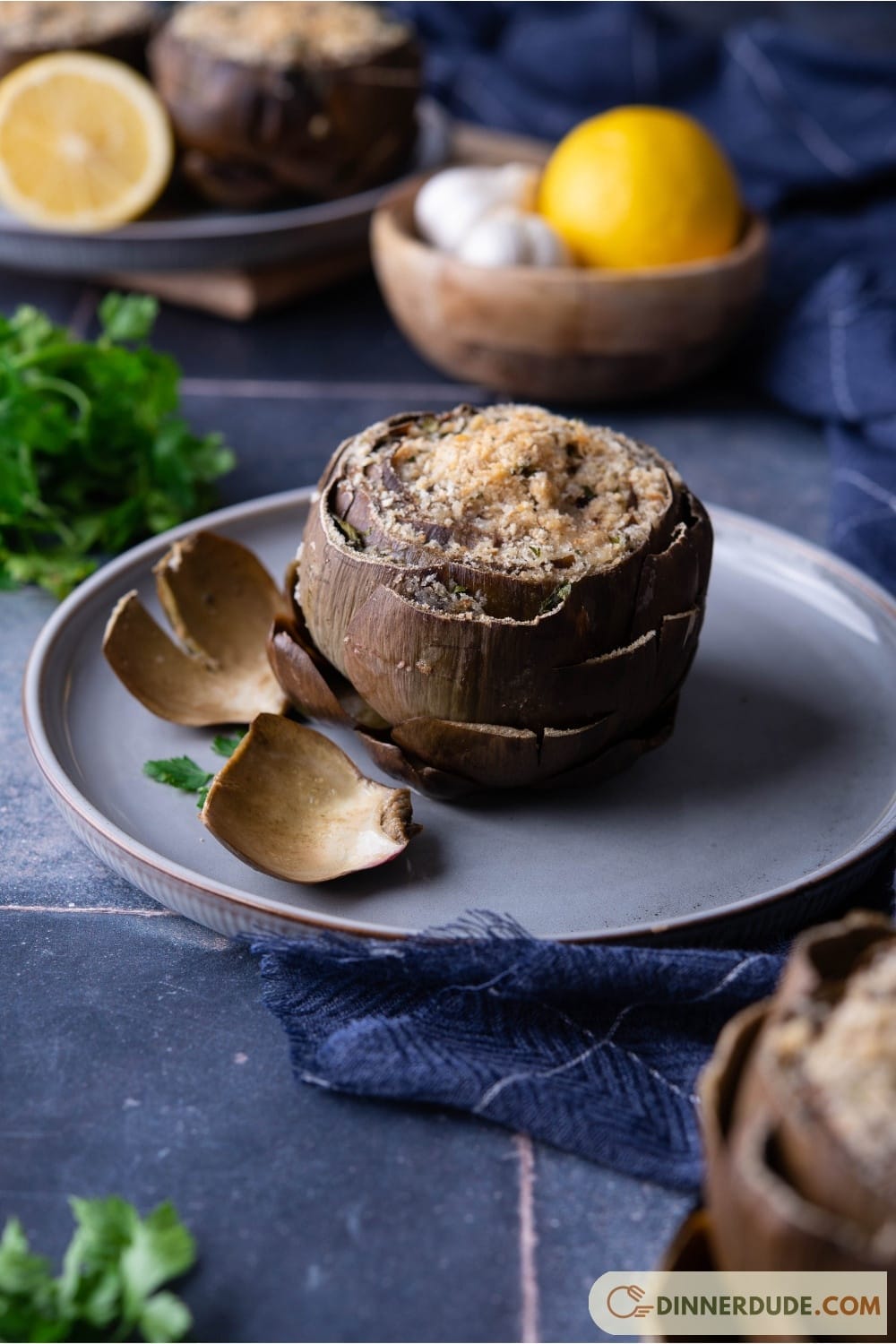 Crunchy artichokes with parsley and white wine